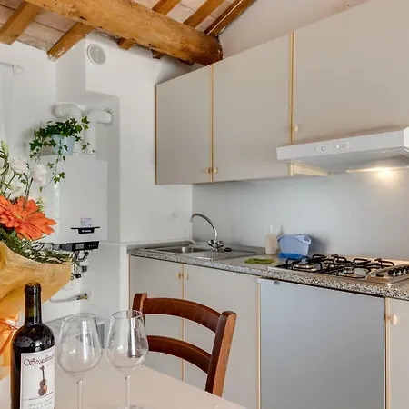 Romagnabnb Maggiore Leggero Apartamento